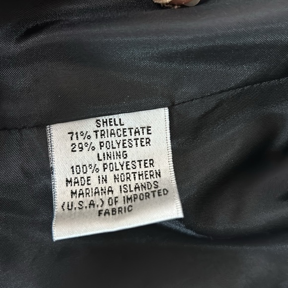 Talbots black one-button blazer, size 10 - Picture 8 of 9